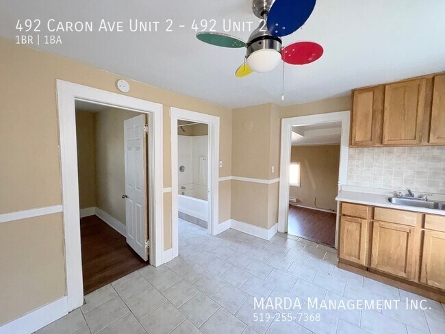 Photo - COZY 1 BED/1 BATH SPLIT-LEVEL UPPER UNIT PLUS HYDRO! Unit 492  2