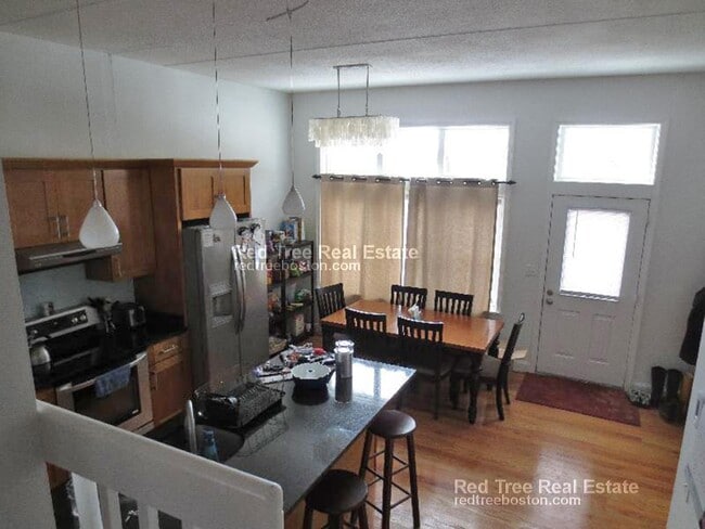 Photo - 22 Hayden St