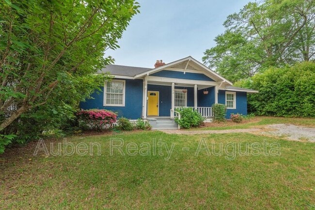 Photo - 2056 McDowell St