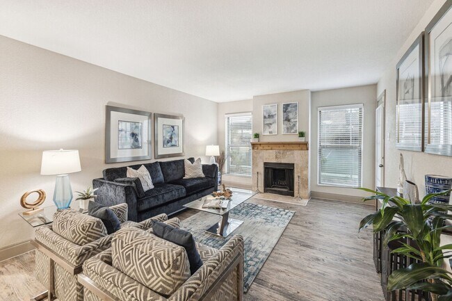 Photo - 10751 Meadowglen Ln Unit Kate