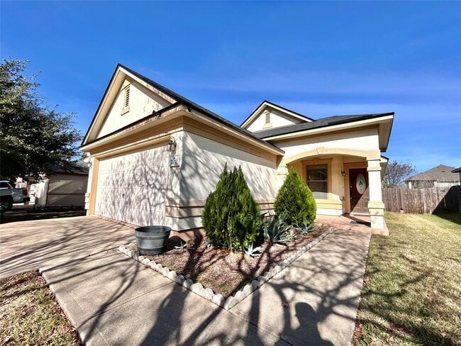 Photo - 2011 Ashberry Trail