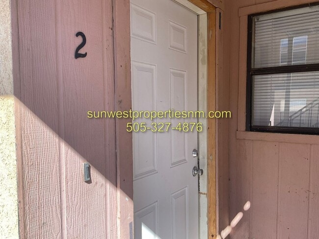 Building Photo - 2203 N Tucker Ave Unit #2