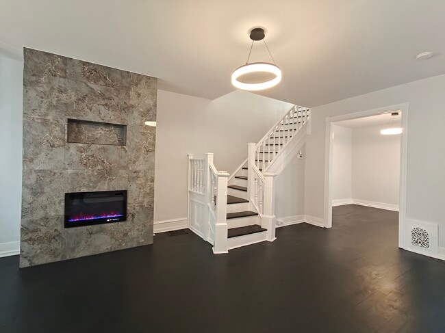 Photo - 282 S Ithan St