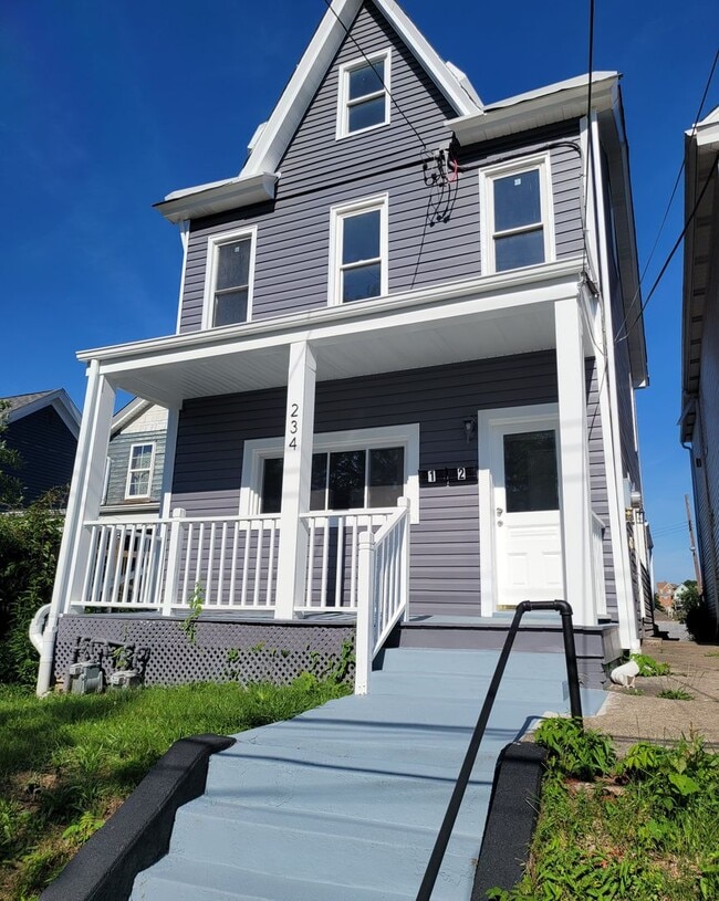 Building Photo - 234 Bigham St Unit 2