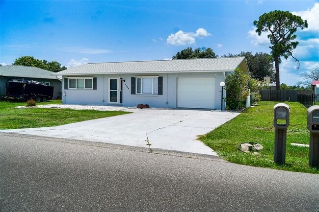 Photo - 3139 Iverson St