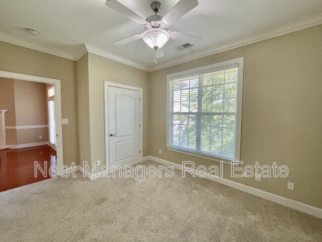 Photo - 1931 Dante Ln