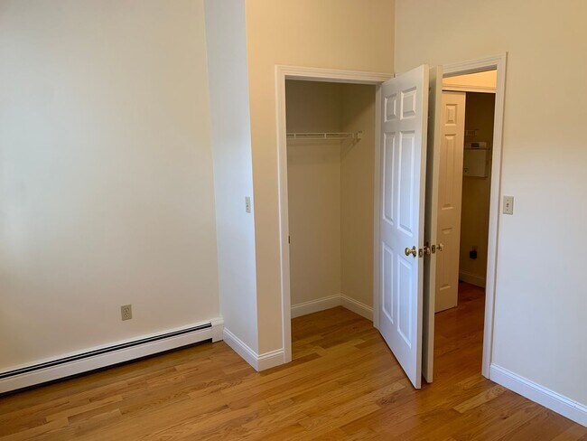 Photo - Great 1 Bed Home in East Cambridge + AC