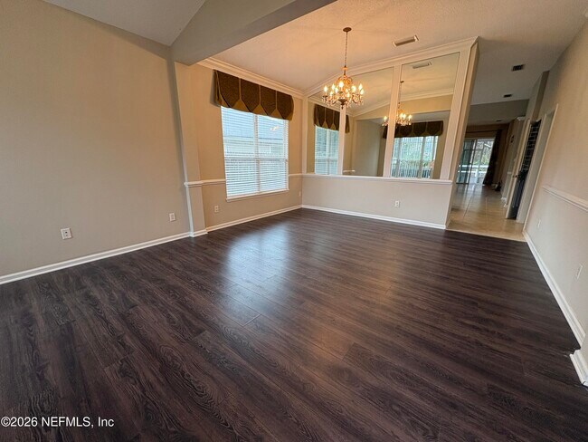 Photo - 10999 Campus Heights Ln