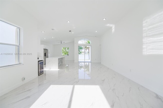 Photo - 5290 SW 134th Ave