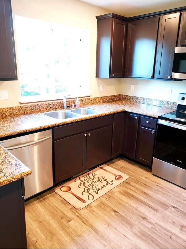 Photo - 1509 147th Pl SW