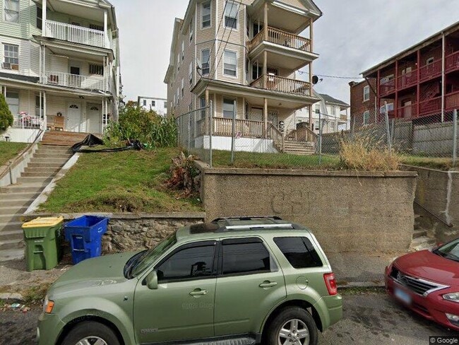 83 Southview St Unit Third floor
