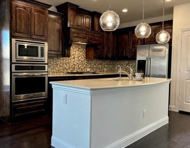 Photo - 2665 Shadow Glen Dr