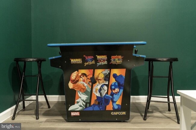 Photo - 1809 Broadway