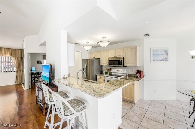 Photo - 78 Bennington Dr Unit 5-8