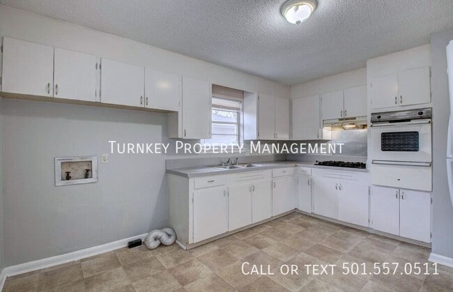 Building Photo - 7305 Kentucky Ave Unit A