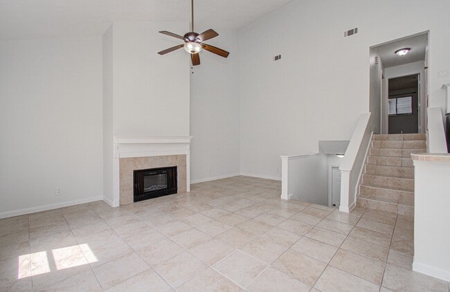 Photo - 3700 83rd St Unidad 9