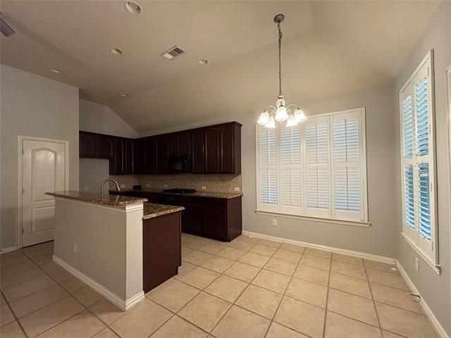 Photo - 8266 Robertson Dr House