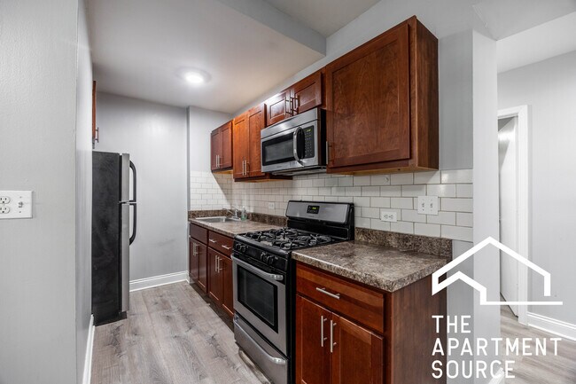 Photo - 4031 N Kenmore Ave Unidad 101