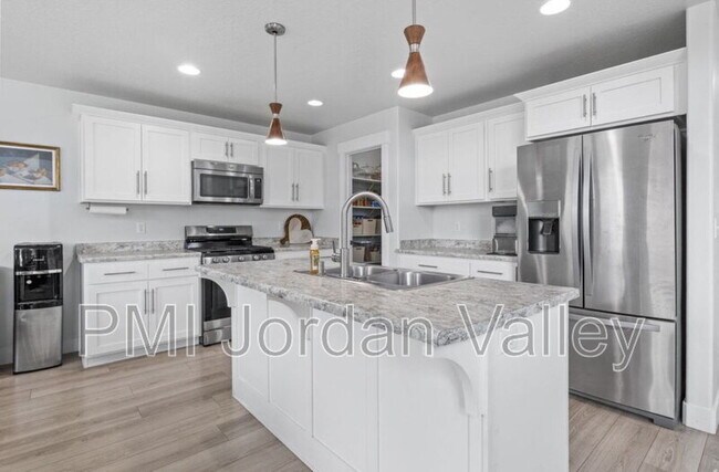 Photo - 4887 W White Pearl Ct