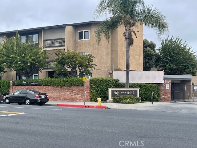 Building Photo - 12200 Montecito Rd Unit B-118 Rental