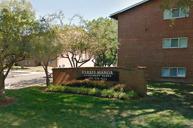 Photo - Ferris Manor