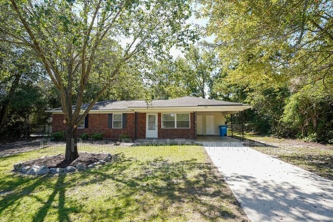 Photo - 109 W Fourteenth St