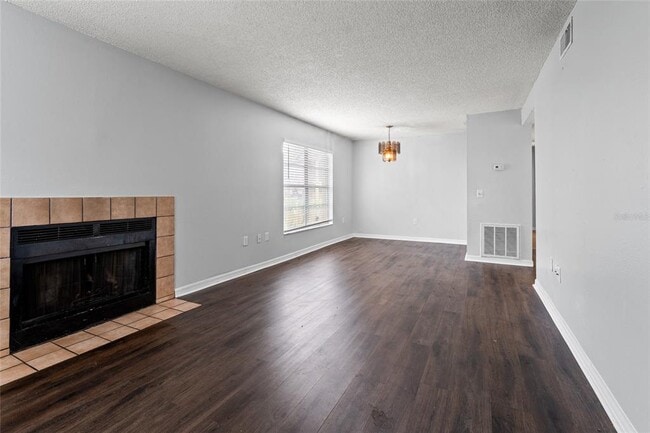 Photo - 14323 Hanging Moss Cir Unidad 102