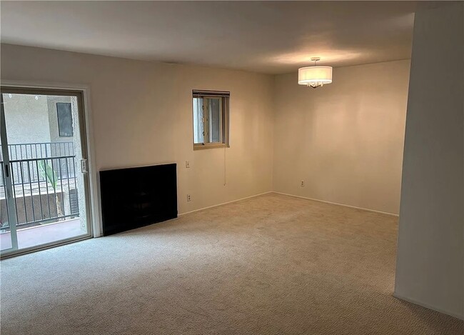 Photo - 55 Knolls Crescent