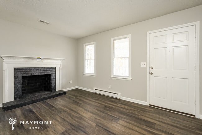 Photo - 5916 Stoneybrook Cir