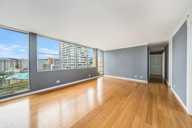 Building Photo - 2889 Ala Ilima St