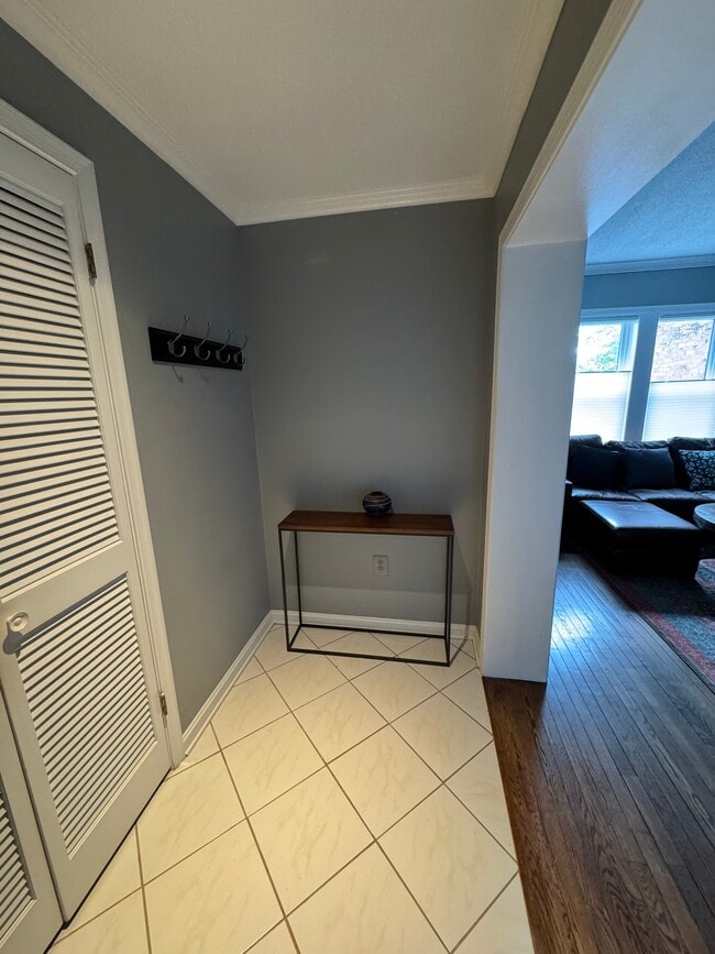 Building Photo - 1724 17th St NW Unit 52 Rental