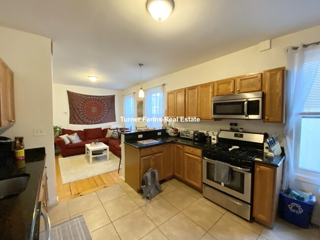 Photo - 52 Delle Ave Apartments Unit 2