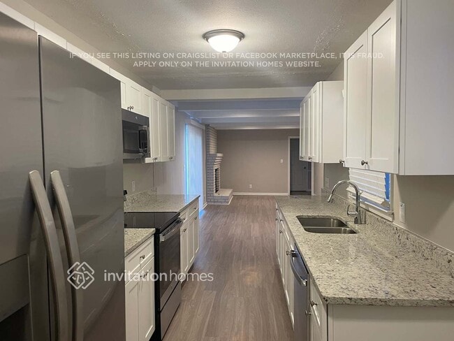 Photo - 1861 Kinridge Rd