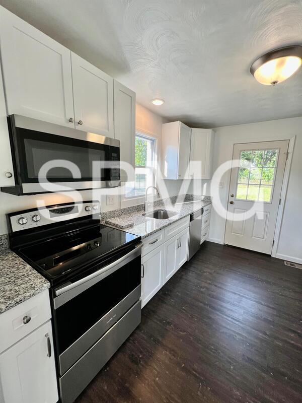 Photo - 5125 Airport Rd NW