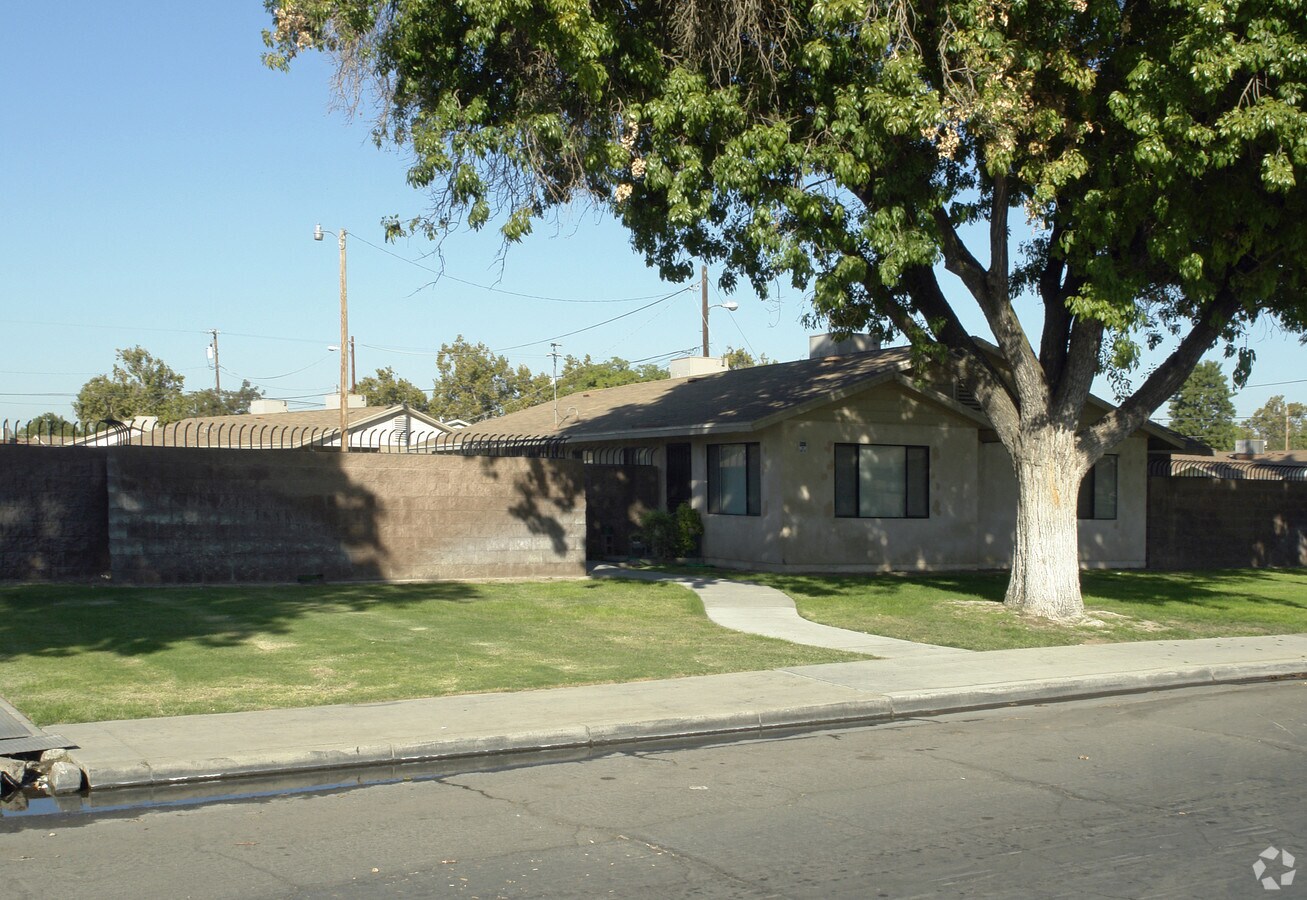 Fairview Heights Terrace - Fairview Heights Terrace Apartments