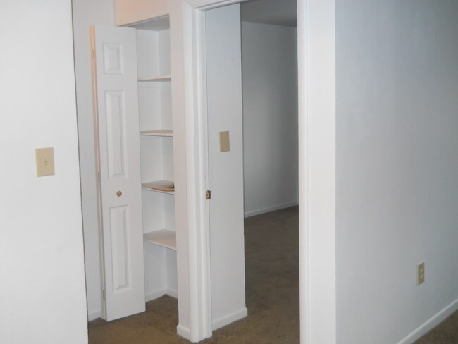 Photo - Dudley Court