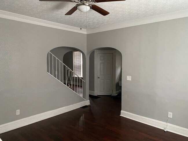 65 Dakota Ave