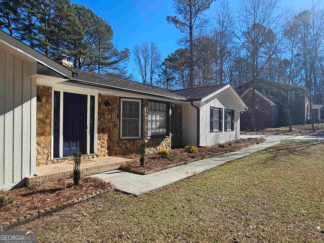 Photo - 683 Ginger Cake Rd