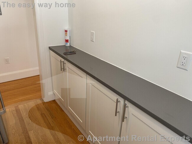 Photo - 170 Maple St Unit #111