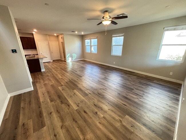 Photo - Stunning 3Bed/2Bath/2Car Townhome located in the N. Las Vegas/Tule Springs area!