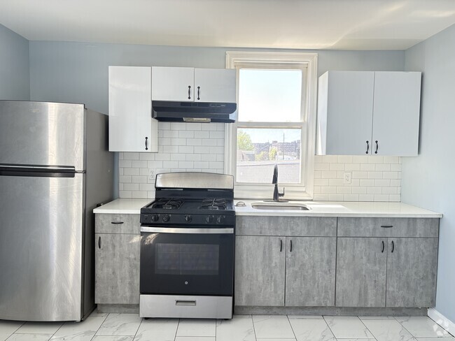 Building Photo - 722 Grove St Unit 3 Rental