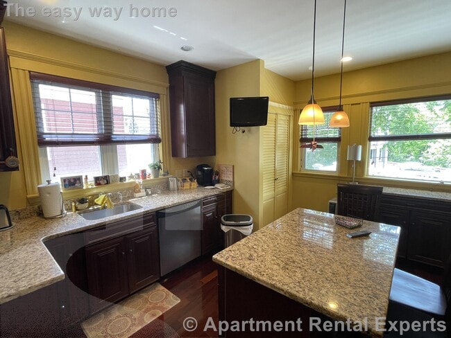 Photo - 200 Larch Rd Unidad #2