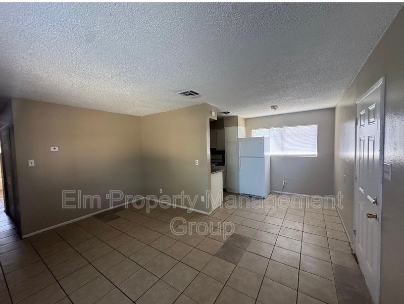 Photo - 2505 Cedar Ave