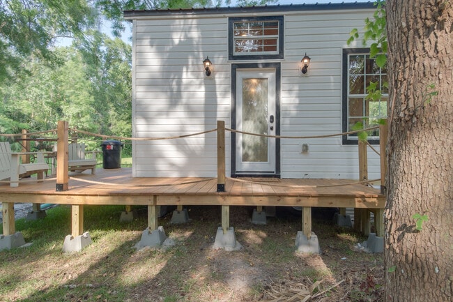Photo - 4275 Mecca Hammock Trl Unit Tiny House