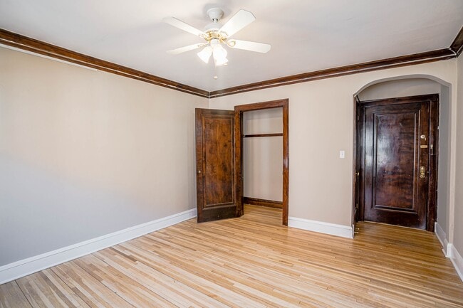 Photo - 935 Goodrich Ave