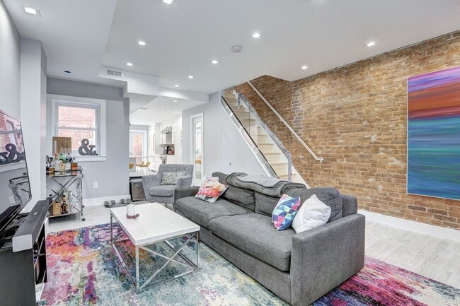 Photo - 1745 11th St NW