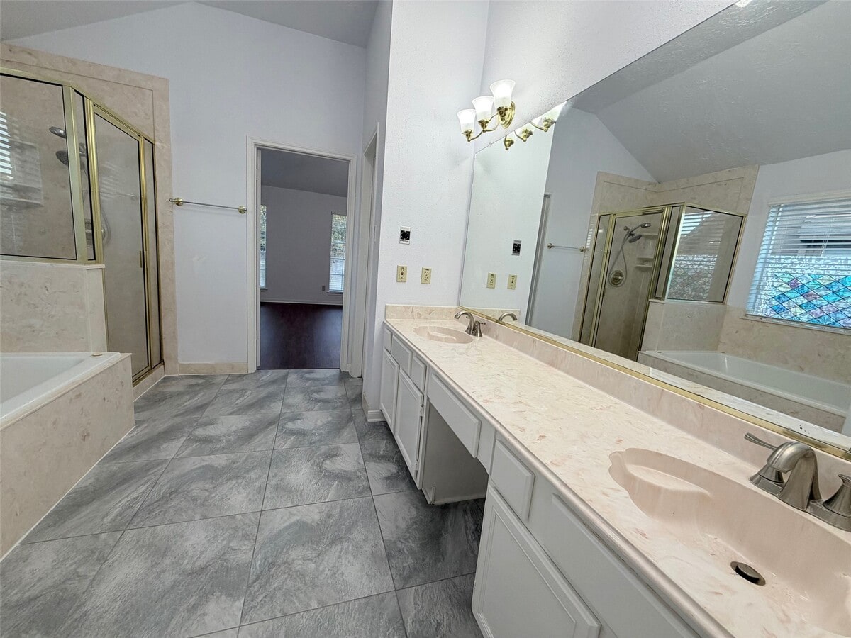 Photo - 2226 Mill Creek Dr