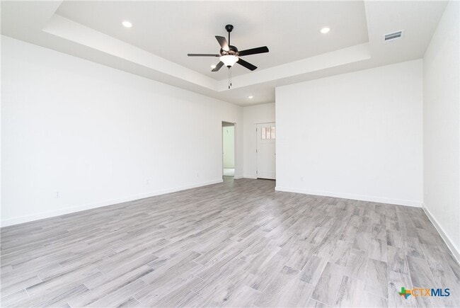 Photo - 1418 Cedar River Ln