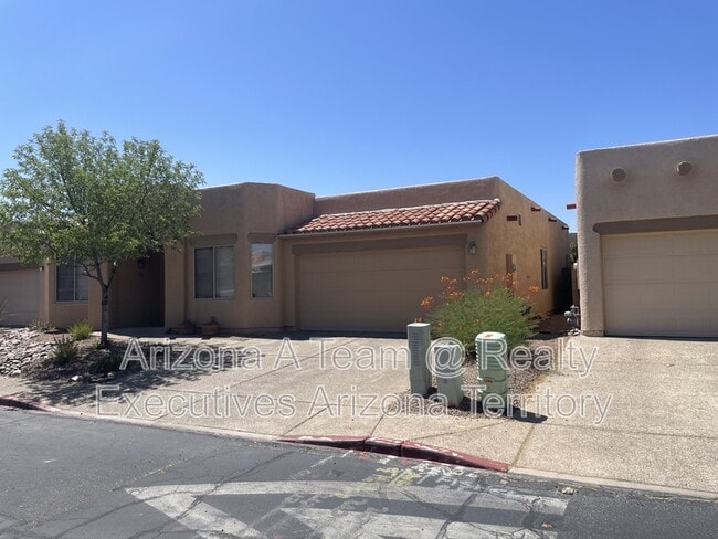 Building Photo - 1589 E Painted Colt Loop Rental