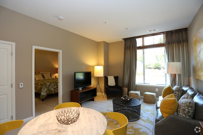 1 Bedroom 737 SF-Living/Dining Area
